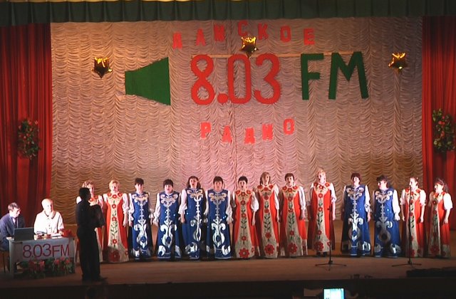 7 марта 2014 г. Праздничный концерт "Дамское радио"